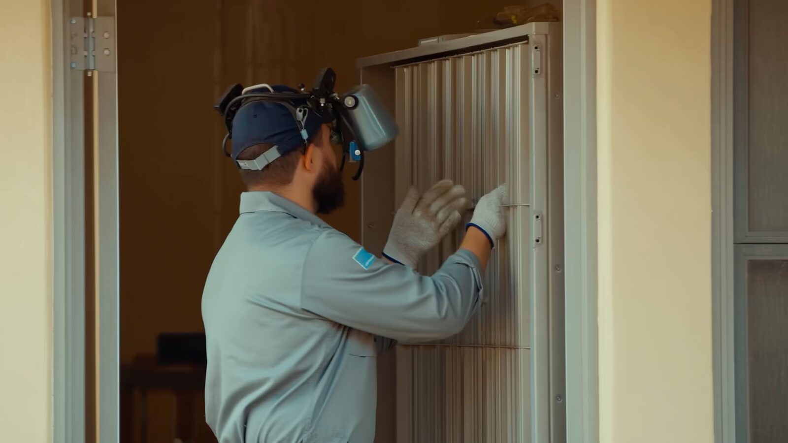 Restoration technician illustrating: Desiccant vs refrigerant dehumidifiers: why the equipment changes with conditions