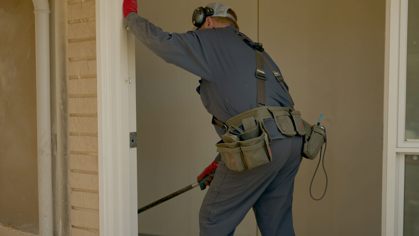 Restoration technician illustrating: A musty smell with no visible mold: where to look and what it means